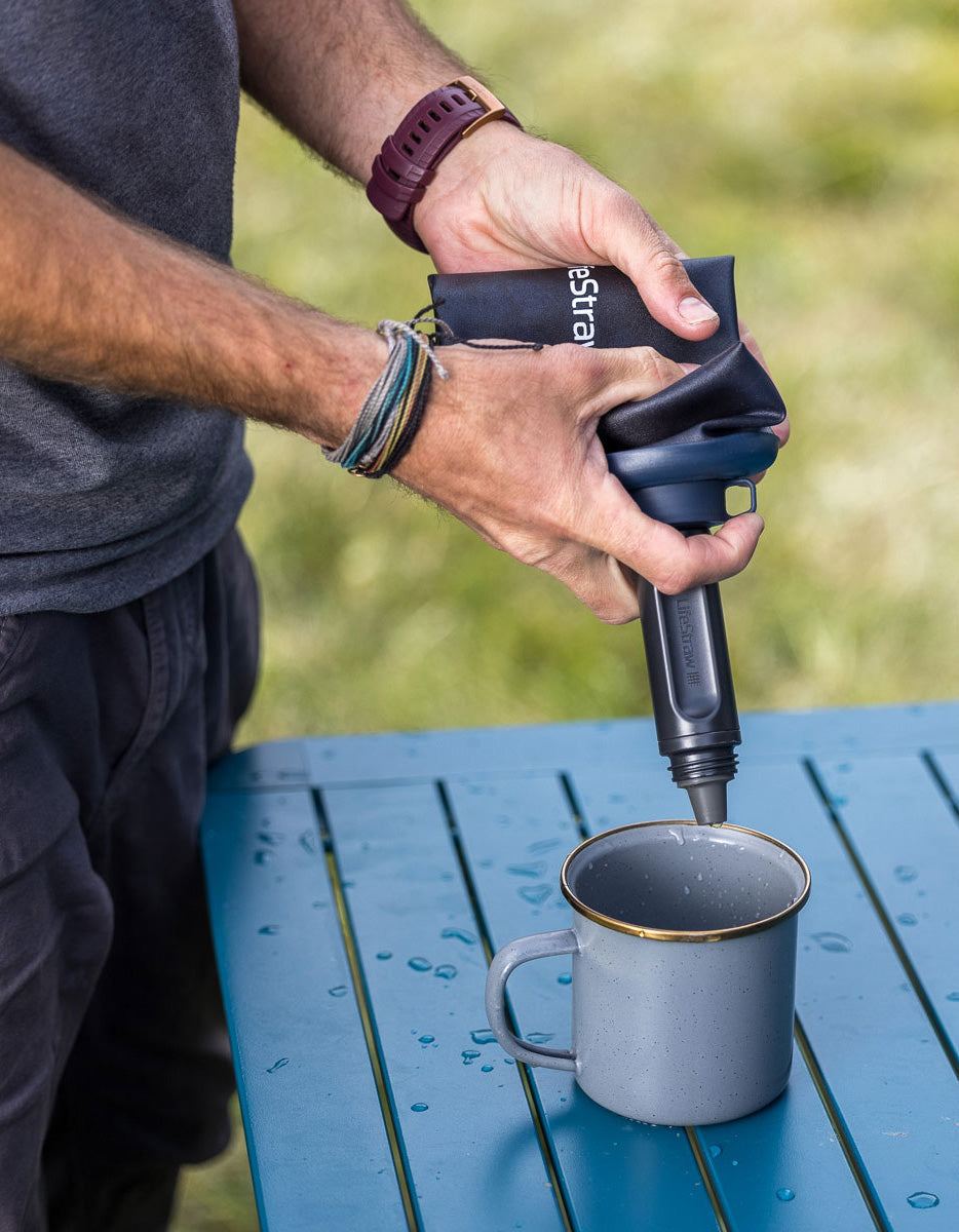 LifeStraw Peak Series Collapsible Squeeze 1L Bottle with Filter Bottle Filter LifeStraw Water Filters & Purifiers